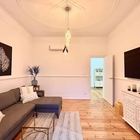 Διαμέρισμα Beautiful Gloria - 120m2 With A/c And Garden