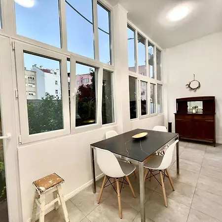 Beautiful Gloria - 120m2 With A/c And Garden Lisbona