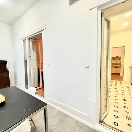 Appartement Beautiful Gloria - 120m2 With A/c And Garden *